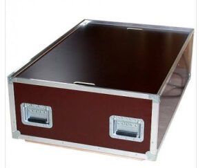 Truhe mit Einlege Deckel